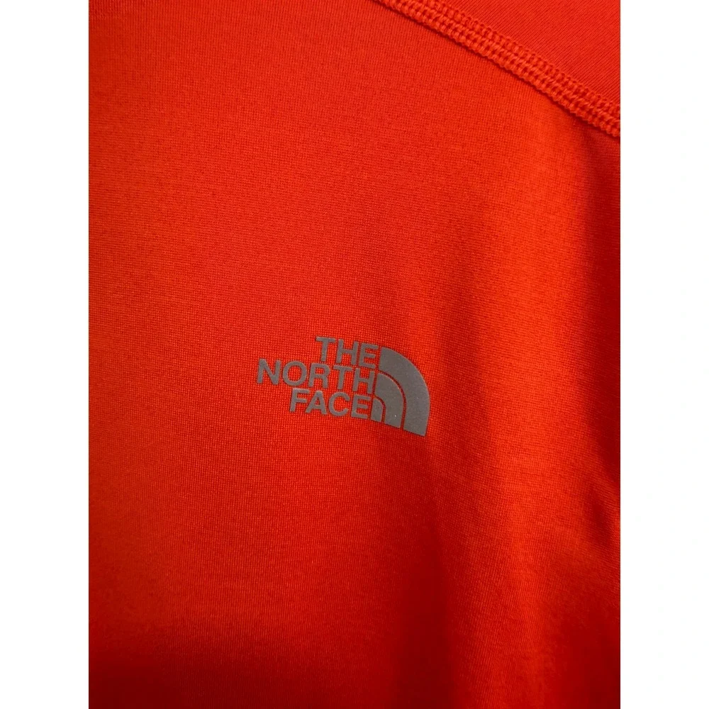 The North Face Mens Quarter Zip Pullover Orange Grey Mesh Panel Small 0124
